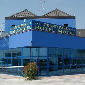 4* Motel Grand Park